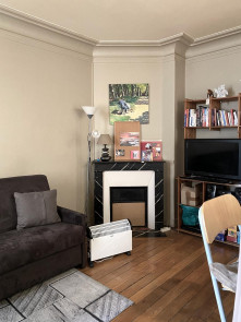 Appartement ancien en Vente à Paris / 2 pièces 44m2