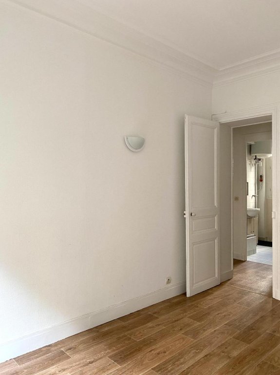 APPARTEMENT T2 A VENDRE - PARIS 12EME ARRONDISSEMENT Centre Ville - 35.02 m2 - 346 500 &euro;