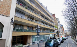 Parking / Garage en location à Paris