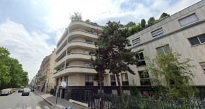 Appartement en location à Paris / 2 pièces 51 m²